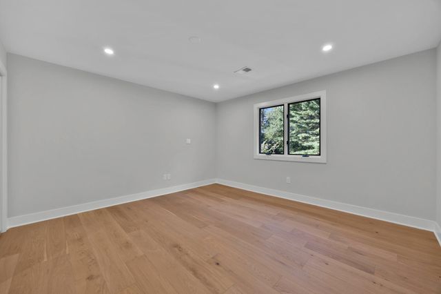 20901 MERLE DR, Gaithersburg, MD 20882