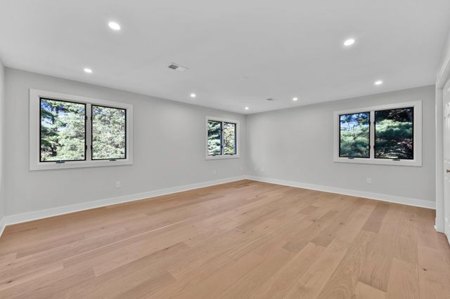 20901 MERLE DR, Gaithersburg, MD 20882