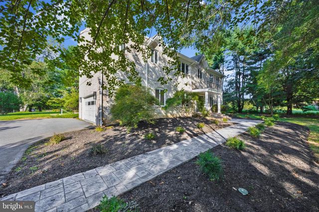 20901 MERLE DR, Gaithersburg, MD 20882