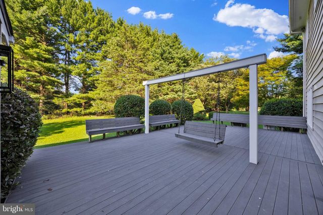 20901 MERLE DR, Gaithersburg, MD 20882