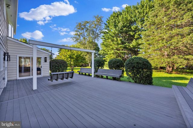 20901 MERLE DR, Gaithersburg, MD 20882