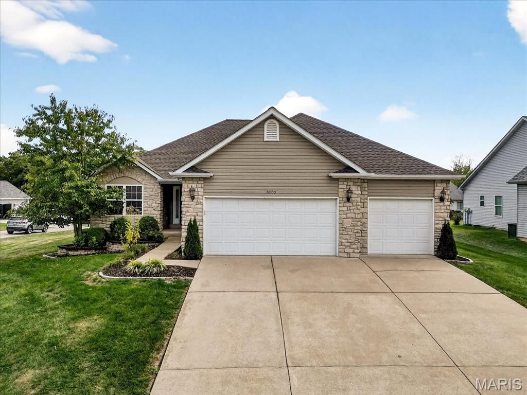 10300 Fairway Drive, Foristell, MO 63348