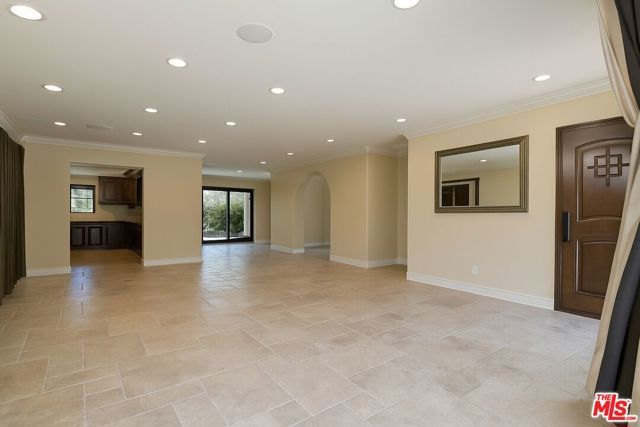 5515 Ruthwood Drive, Calabasas, CA 91302