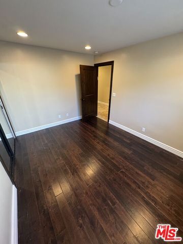 5515 Ruthwood Drive, Calabasas, CA 91302