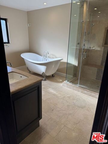 5515 Ruthwood Drive, Calabasas, CA 91302