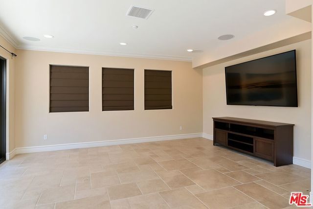 5515 Ruthwood Drive, Calabasas, CA 91302