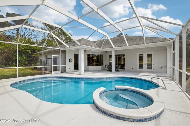 321 Brightwater Drive SE, Palm Bay, FL 32909