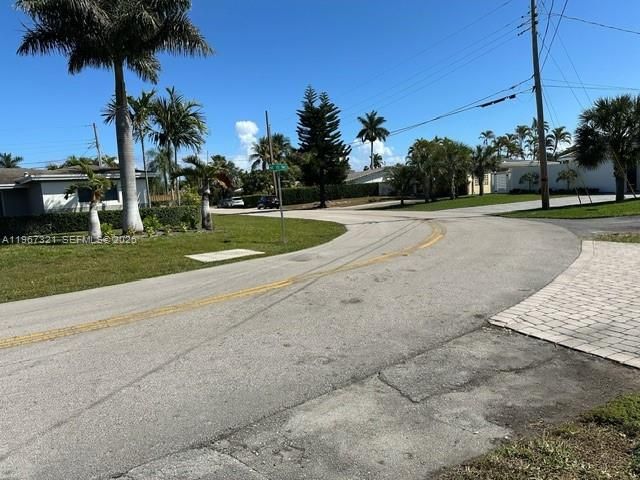 4321 NE 15th Ter, Oakland Park, FL 33334