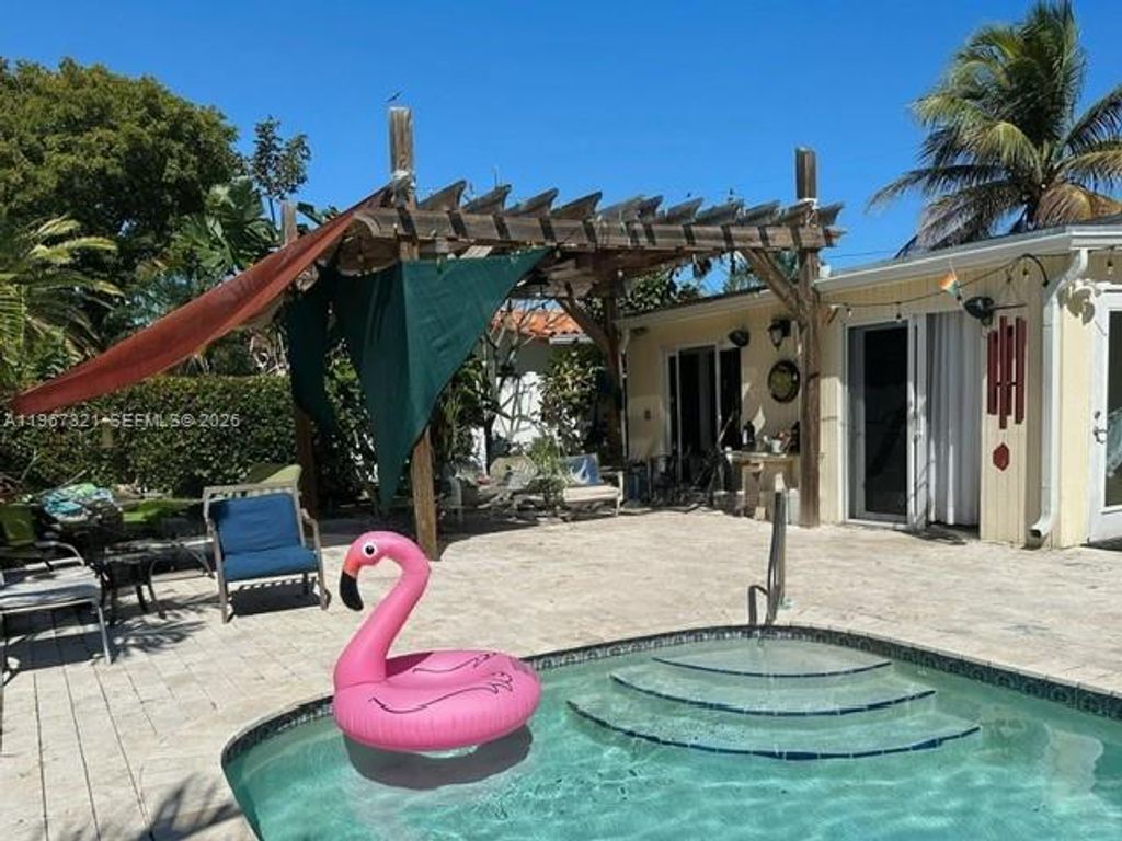 4321 NE 15th Ter, Oakland Park, FL 33334