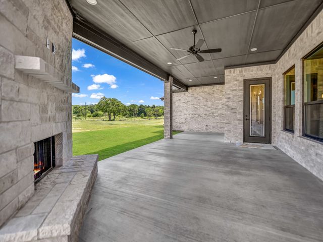 120 Turtle Back Ridge, Decatur, TX 76234