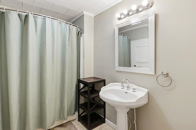 168 St Ann St, Raceland, LA 70394