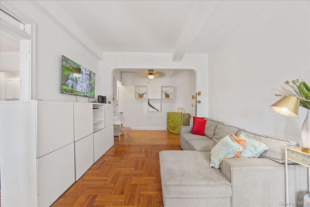50 Park Terrace E 1LM, New York (manhattan), NY 10034 — photo 2