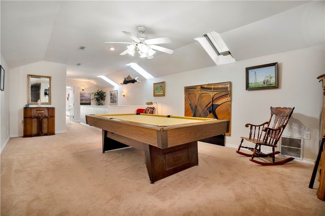 16116 Pin Oak Road, Fayetteville, AR 72704