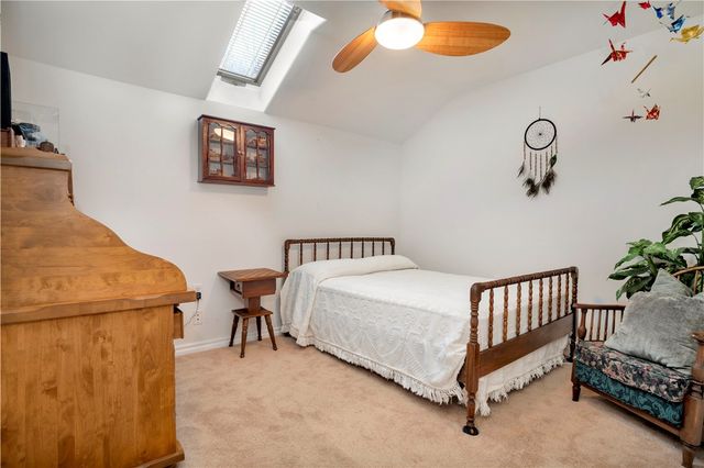 16116 Pin Oak Road, Fayetteville, AR 72704