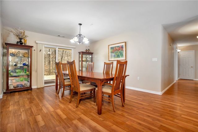 16116 Pin Oak Road, Fayetteville, AR 72704