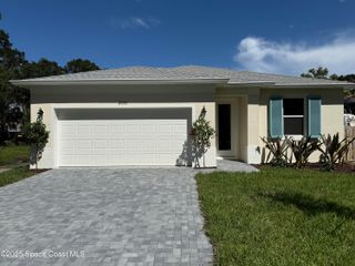2031 Wood Street, West Melbourne, FL 32904