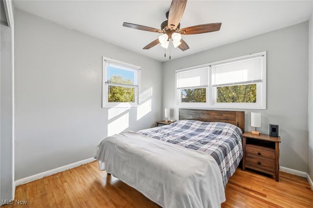 560 Beverly Hills Drive, Youngstown, OH 44505