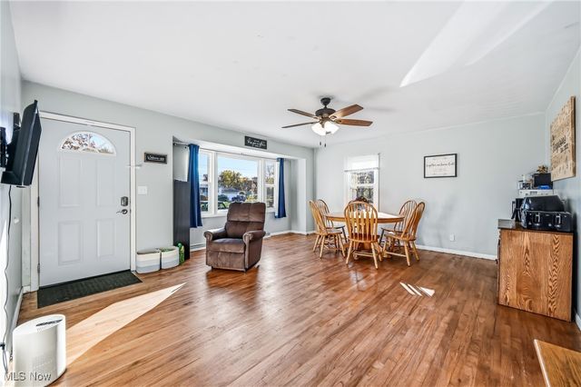 560 Beverly Hills Drive, Youngstown, OH 44505