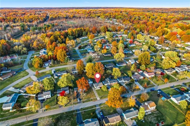 560 Beverly Hills Drive, Youngstown, OH 44505