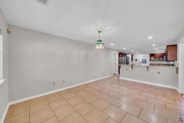 104 Sycamore Road, Kathleen, GA 31047