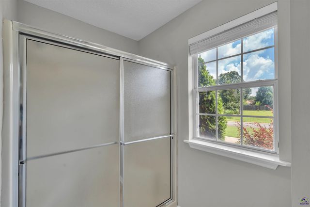 104 Sycamore Road, Kathleen, GA 31047
