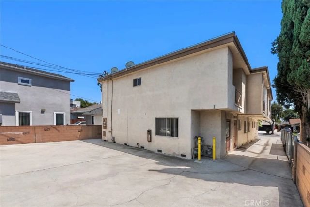 337 W Acacia Avenue, Glendale, CA 91204