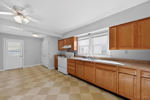 430 Mary Lane, South Lebanon, OH 45065