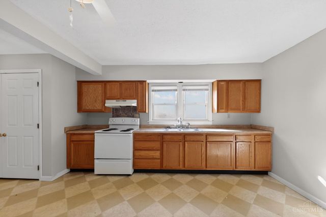 430 Mary Lane, South Lebanon, OH 45065