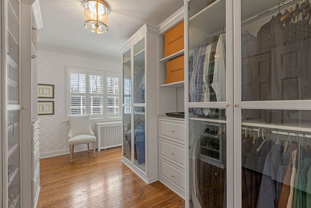 965 Castlegate Court, Lake Forest, IL 60045