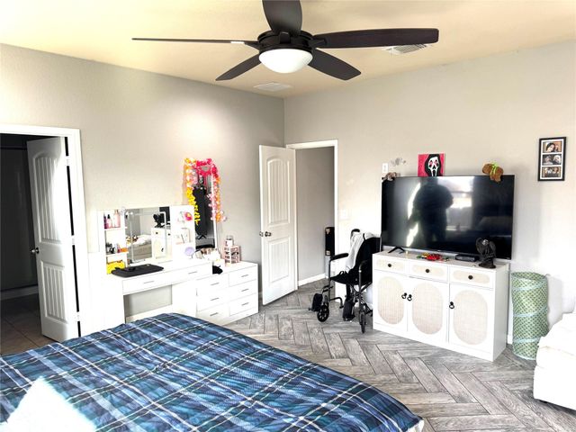 149 Dusky Thrush DR, Kyle, TX 78640