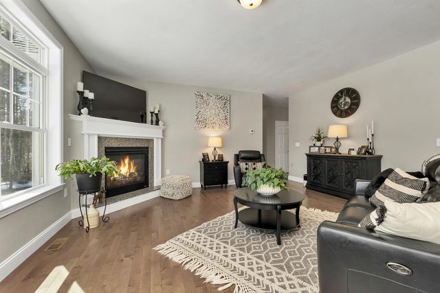 50 Madison Way, Loudon, NH 03307