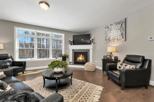 50 Madison Way, Loudon, NH 03307