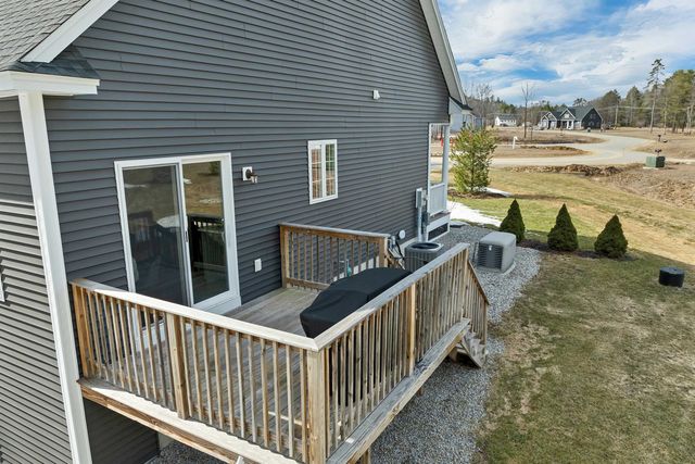 50 Madison Way, Loudon, NH 03307