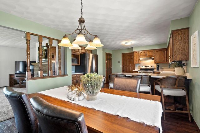 W2251 PINE LANE, Freedom, WI 54130