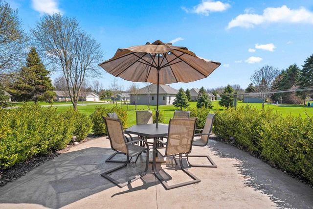 W2251 PINE LANE, Freedom, WI 54130