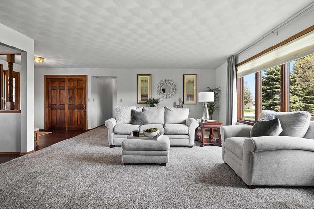 W2251 PINE LANE, Freedom, WI 54130
