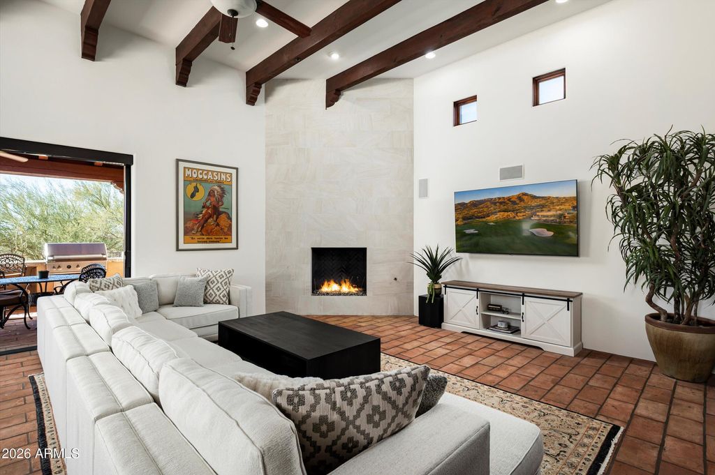 Image 2 of property listing at 37750 N 93RD Street, Scottsdale, AZ 85262