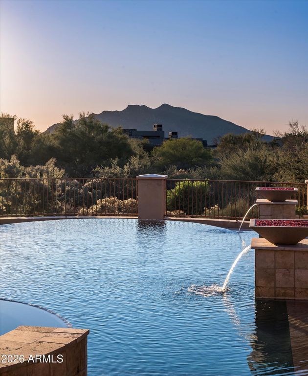 Image 30 of property listing at 37750 N 93RD Street, Scottsdale, AZ 85262