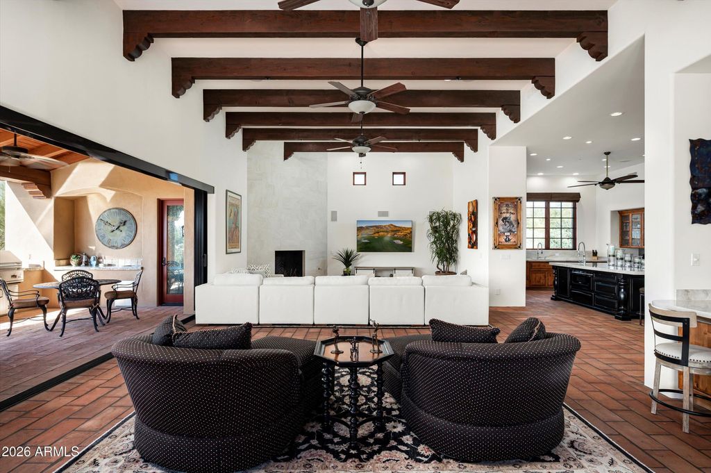 Image 5 of property listing at 37750 N 93RD Street, Scottsdale, AZ 85262