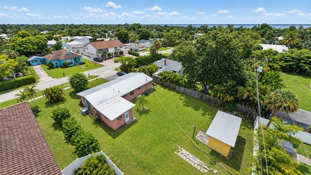 1443 ALHAMBRA DRIVE, Fort Myers, FL 33901
