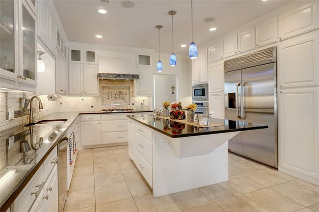 4951 Kiowa Trail, Argyle, TX 76226