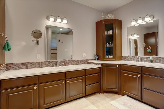 4951 Kiowa Trail, Argyle, TX 76226