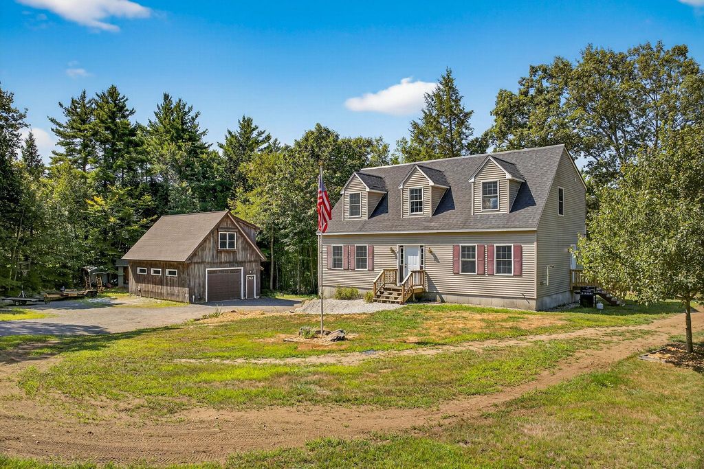 9 Beacon Lane, Greenfield, NH 03047