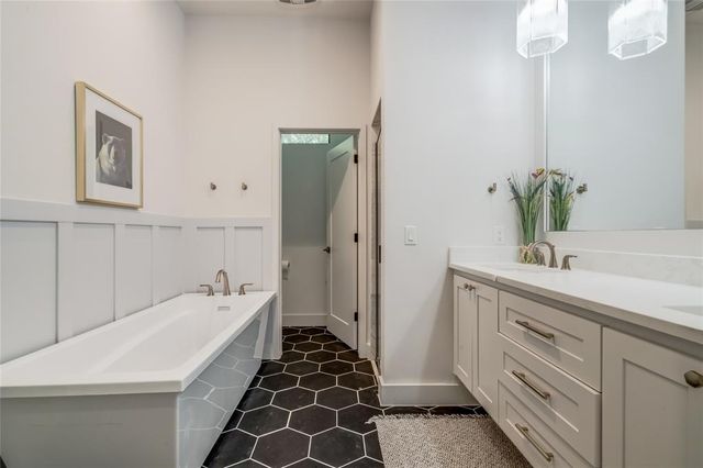 3817 Tambos Trail, Edmond, OK 73034