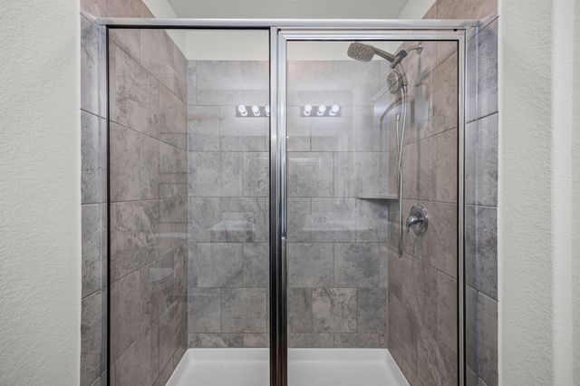 332 Bayberry CIR, Buda, TX 78610