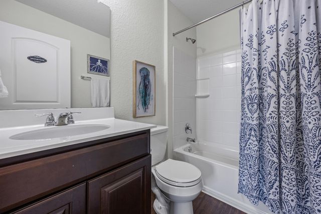 332 Bayberry CIR, Buda, TX 78610