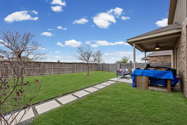 332 Bayberry CIR, Buda, TX 78610