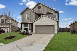 332 Bayberry CIR, Buda, TX 78610