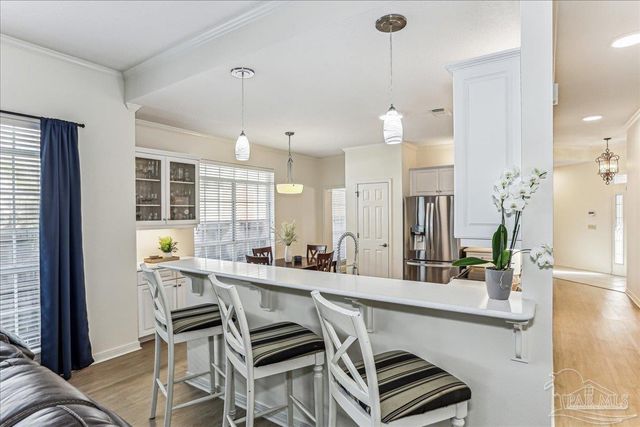 4118 Oak Pointe Dr, Gulf Breeze, FL 32563