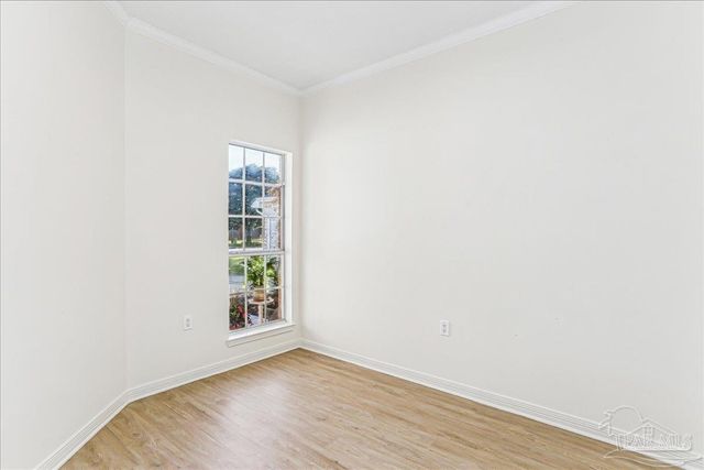 4118 Oak Pointe Dr, Gulf Breeze, FL 32563